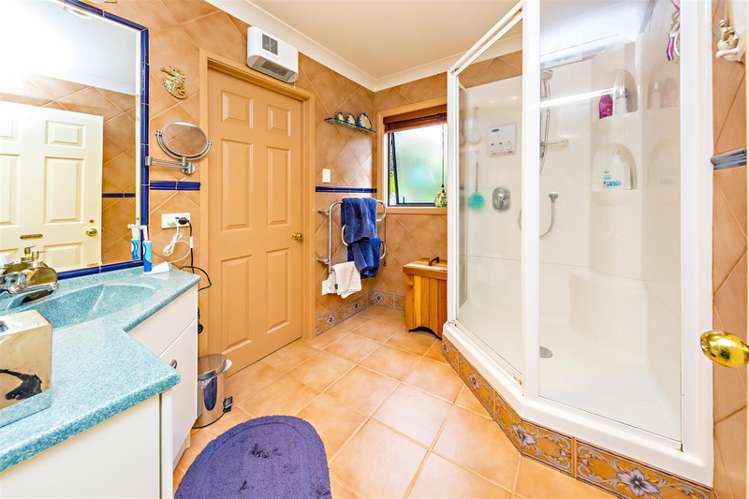 99b Woodglen Road Glen Eden_18