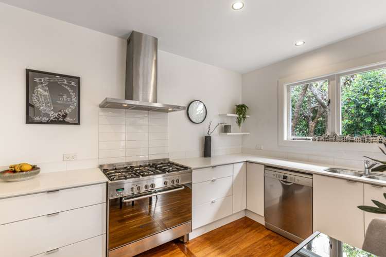 19 Western Springs Road Morningside_14