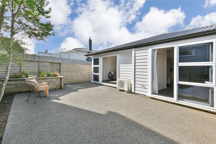 11a Pinkerton Grove Newlands_12