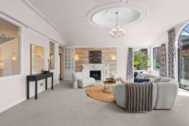 15 Chateau Drive_2