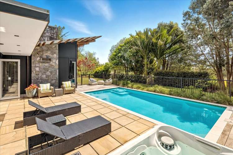 26 Saint Regis Way Bethlehem_10