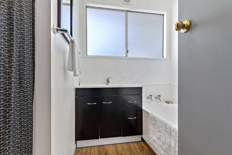 23 Bethune Street Featherston_13