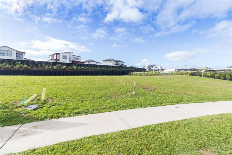 18 Boocock Crescent Orewa_8