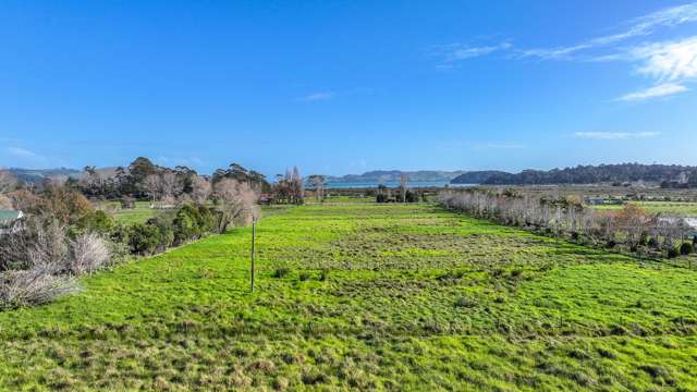 3035 Tiki Road Preece Point_2