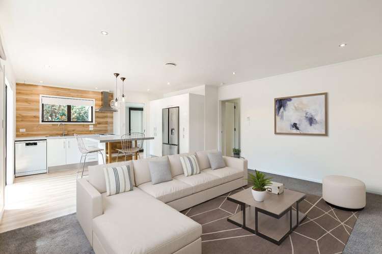 1/3 The Ridgeway Enner Glynn_2