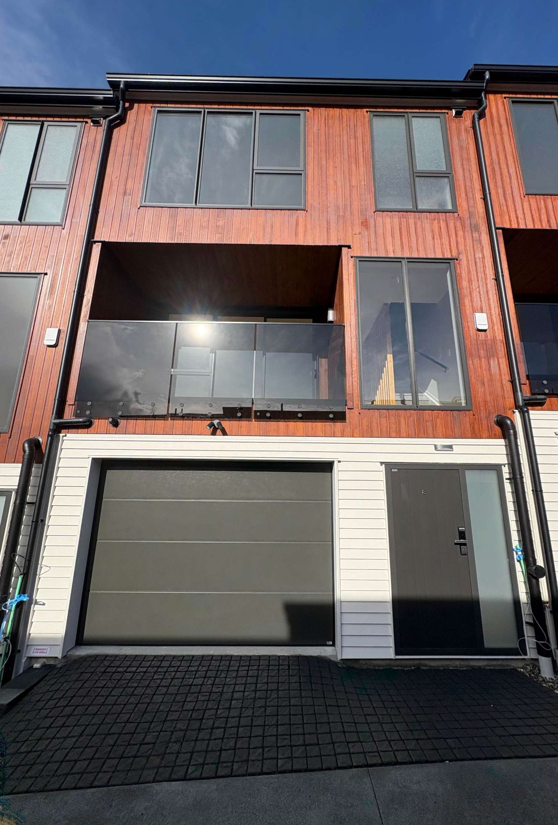 8/1026 New North Road Mt Albert_0