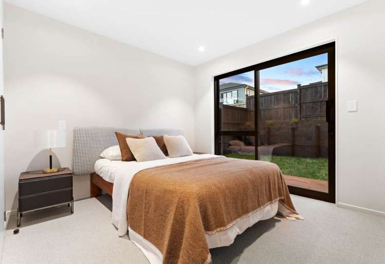 54 Matangi View Drive Orewa_16