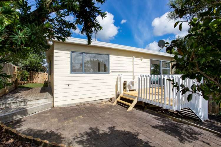 2/44 Barbados Drive Unsworth Heights_17