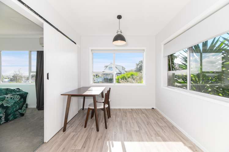 2 April Place Red Hill_11