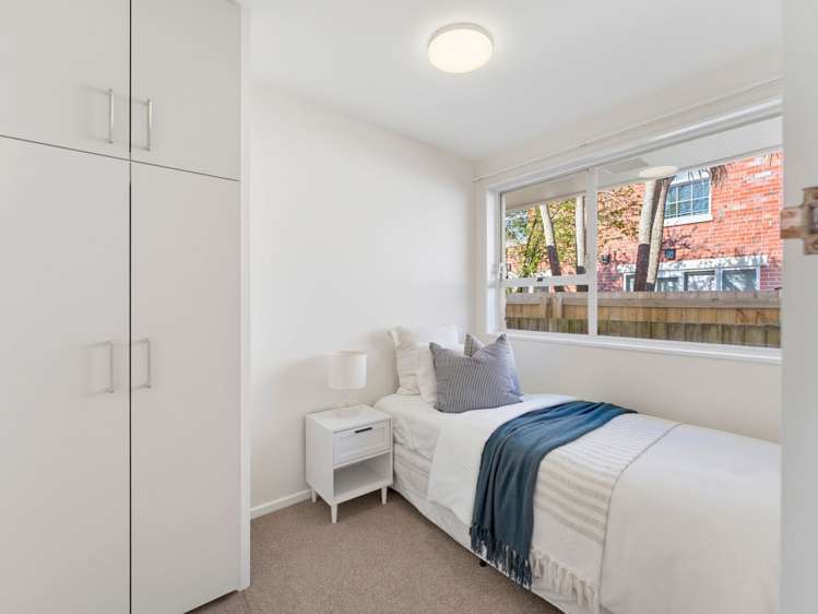 2/34 Buffon Street Waltham_8