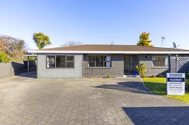 2/7 Kathleen Place_1