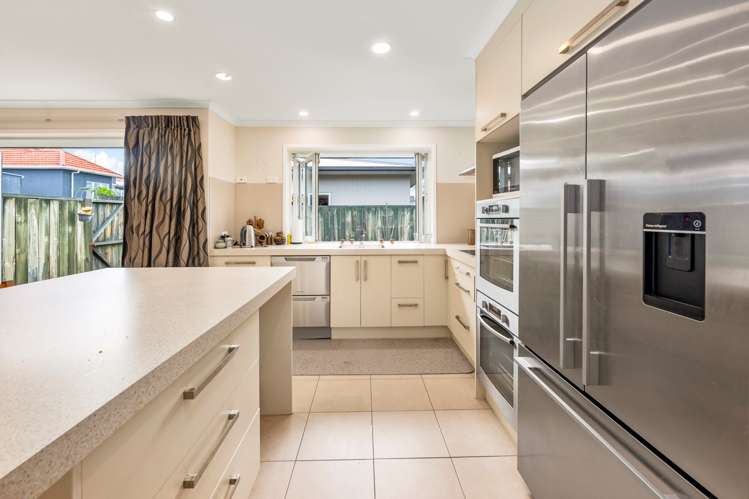 36a Robertson Street Glenholme_5