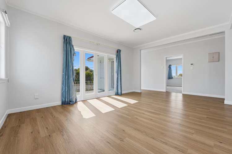 46 Miro Street New Lynn_10