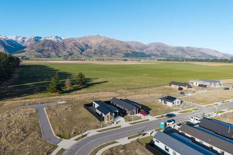 19 Burdon Loop Wanaka_25