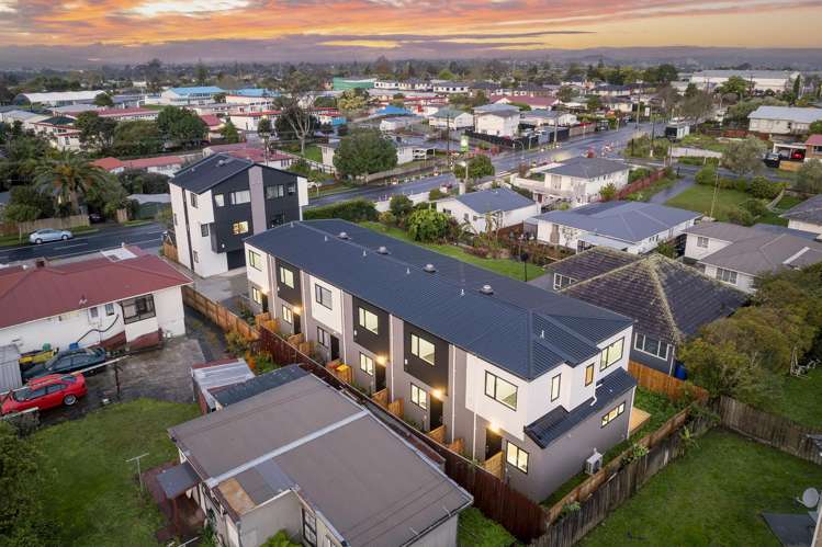 8/40 Saint Leonards Road Kelston_14