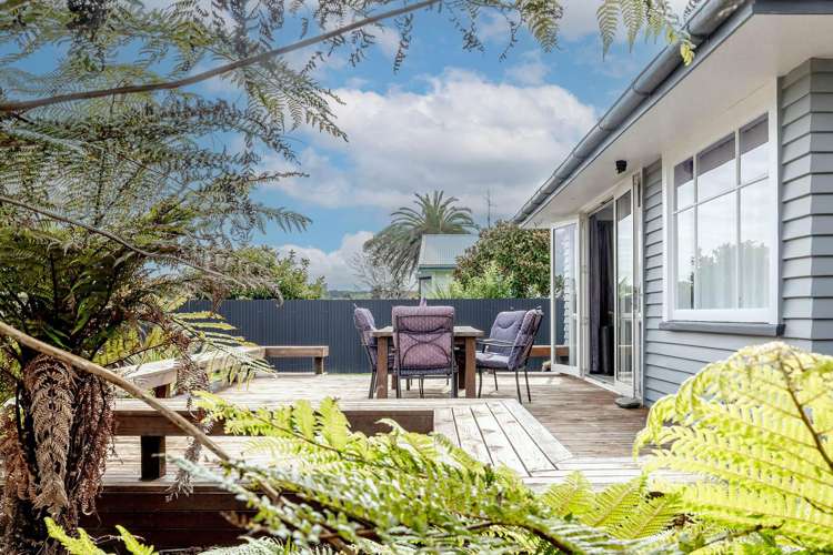 14 Jollie Street Hokitika_2