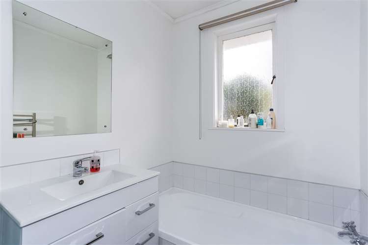 29 Kayes Road Pukekohe_14