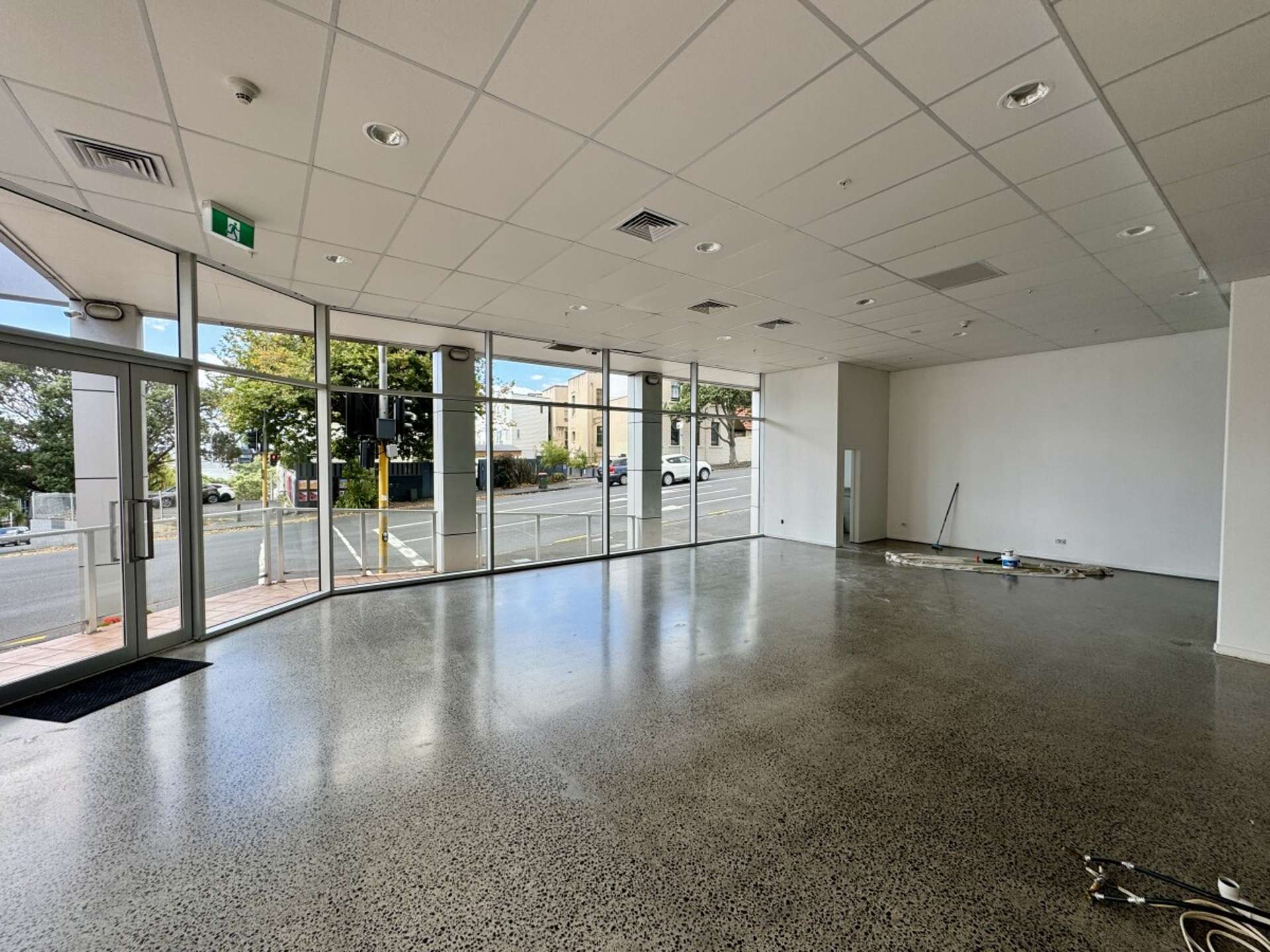 135 Newton Road Newton_0