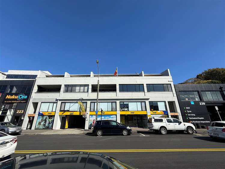 Suite 2, 225-231 Thorndon Quay Pipitea_0