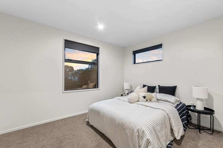 1/4 Burlington Street Sydenham_12