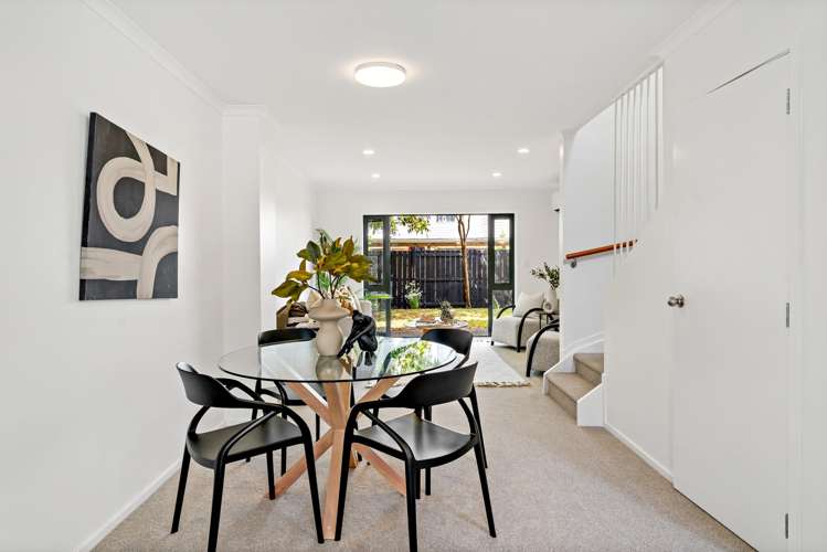 4 Barnea Circle Glen Eden_4