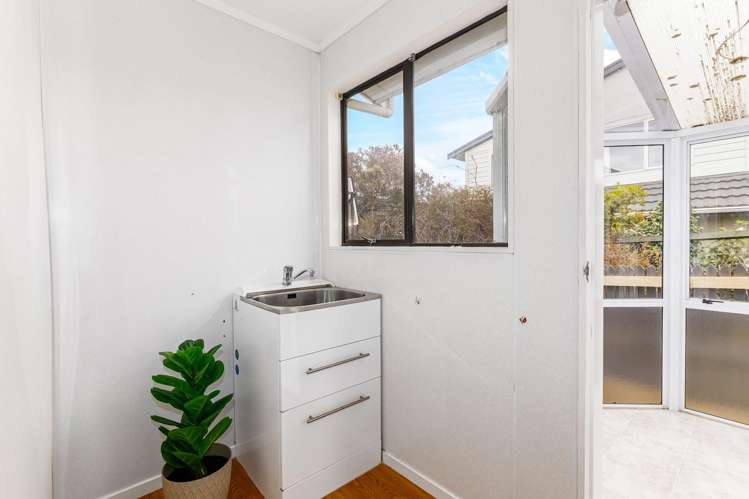 1 Thurso Grove Papakowhai_25