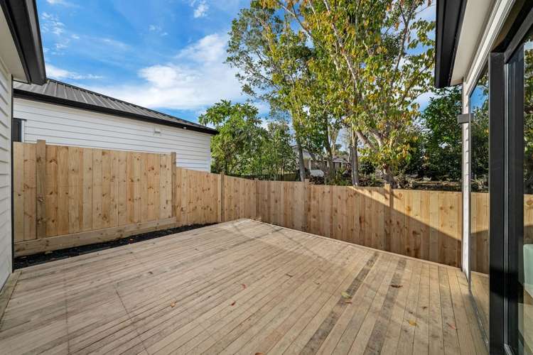 10 Furlough Road Opaheke_18