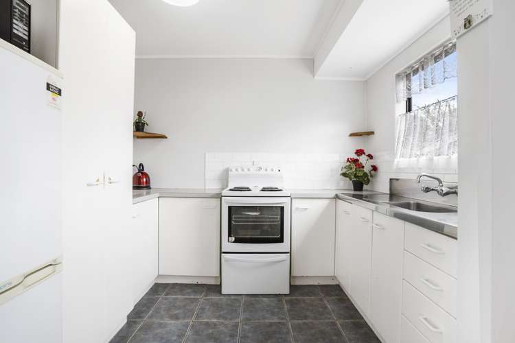 2/6a Bunnythorpe Road Papakura_5