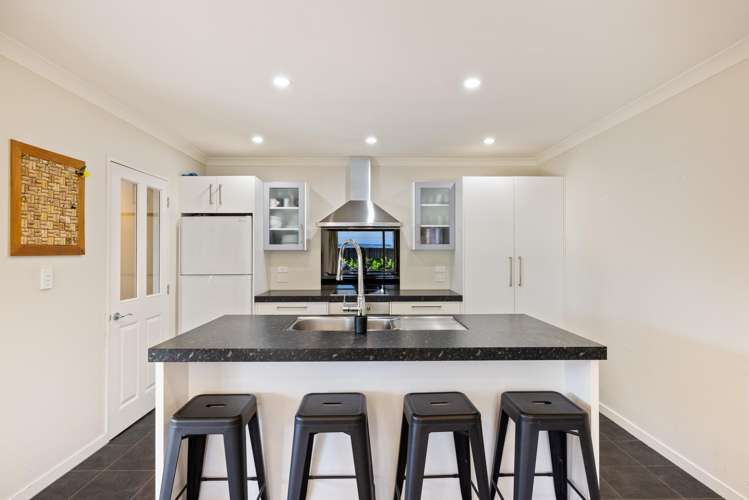 321 Beach Road Kaiapoi_2