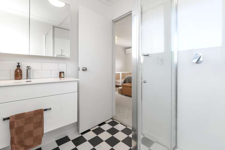 21 Maggie Place Ohauiti_16