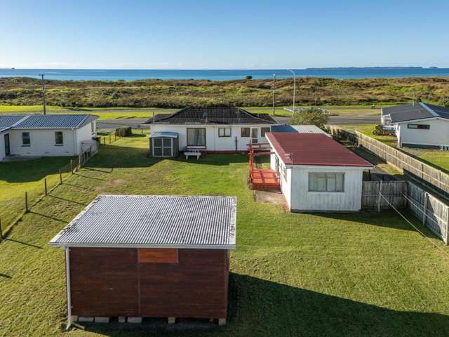 758A and B Papamoa Beach Road Papamoa Beach_2