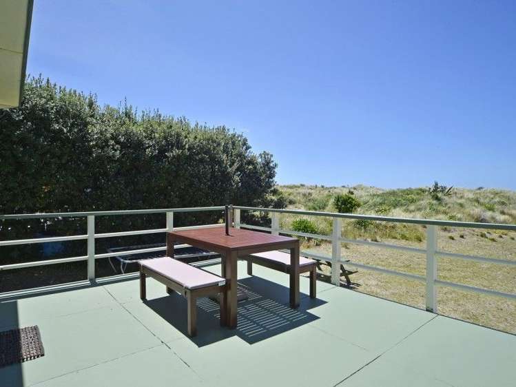 25 Blue Pacific Parade Riversdale Beach_4