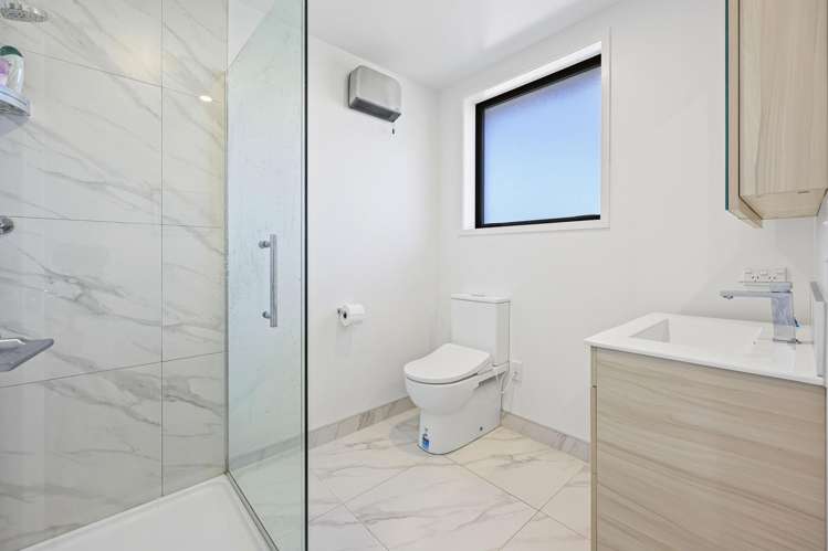 4/170 Don Buck Road Massey_16