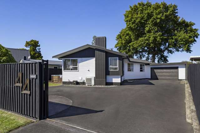 Renovated Elegance in Chartwell