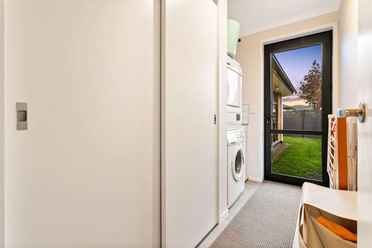 2 Stow Place Henderson_13