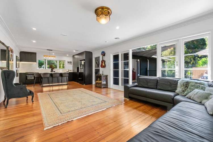 31 Valley Road Titirangi_5