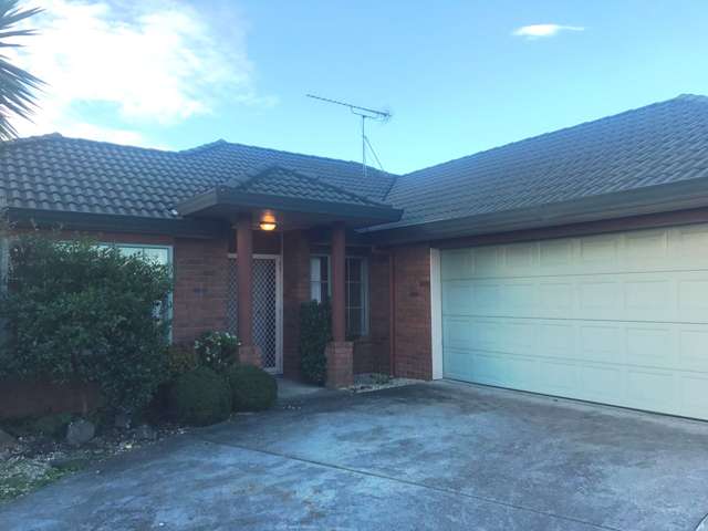 3 Sheldon Place Pakuranga Heights_1