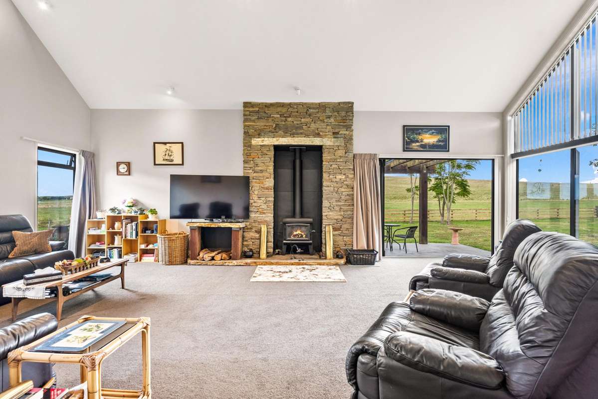 32 Baker Road_4