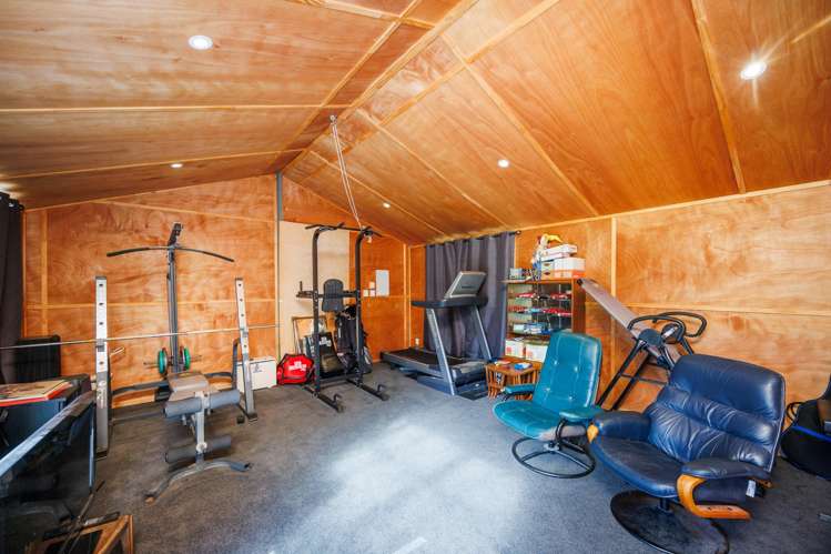 5 Kaka Street Pohangina_24