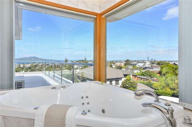 99 East Coast Road Castor Bay_29