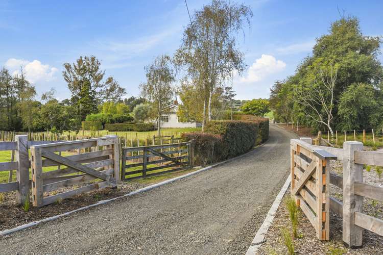 55 Barrett Road Riverhead_25