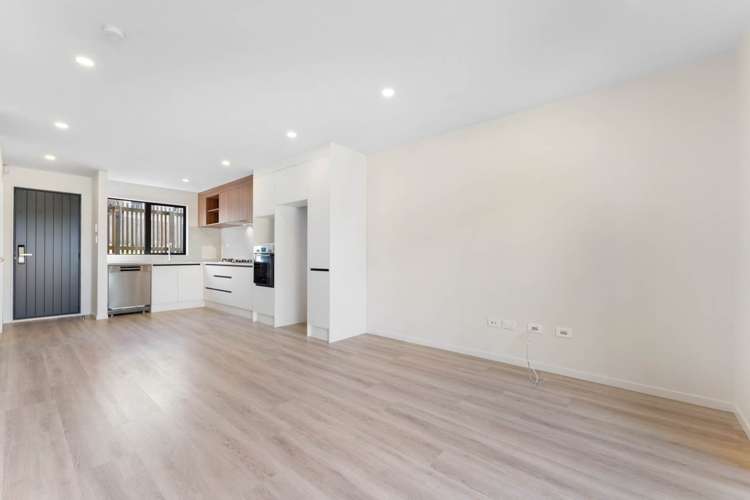 5 /7 Beverly Place New Lynn_5