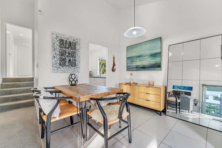 1/28 Noeleen St Glenfield_3