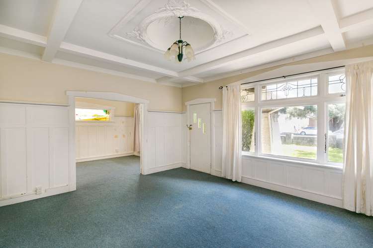 117 The Parade Island Bay_8