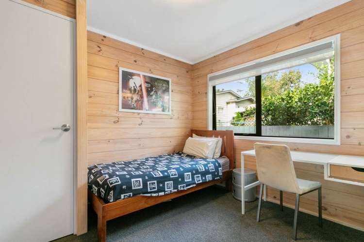 1/27 St Leonards Road Kelston_14