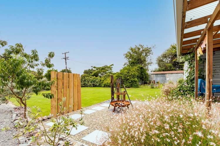 22 Ross Street Otane_12