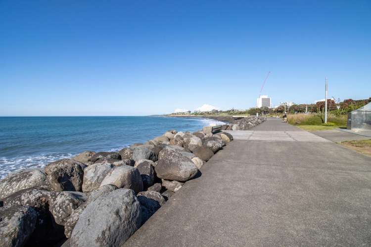 21/127 St Aubyn Street_1