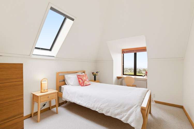 20 Satara Crescent Khandallah_17