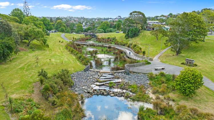 94 Glencoe Road Browns Bay_23