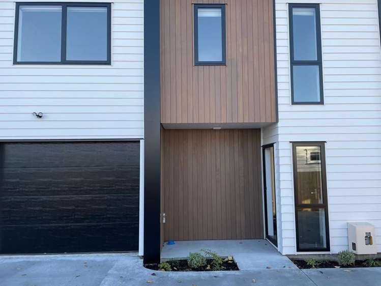 2/54 Wellington Street_0